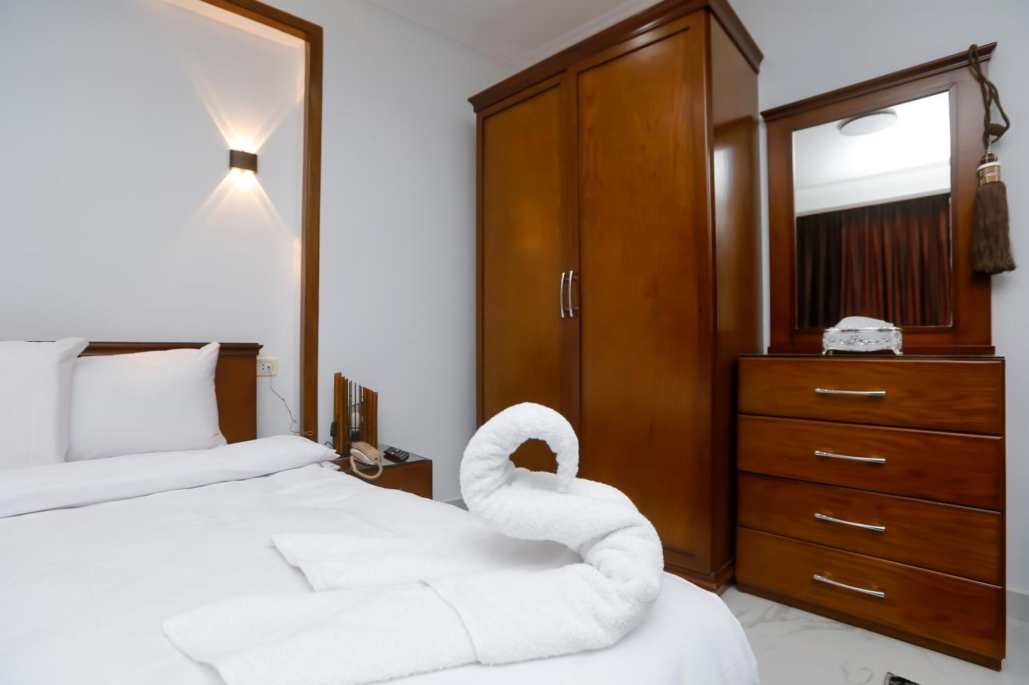New Asser Hotel Pyramid Kafret el-Gabal Eksteriør bilde